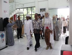 Hari Jadi Brebes, Puluhan Pasangan Calon Pengantin Nikah Gratis