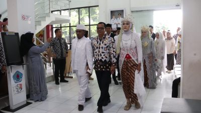 Hari Jadi Brebes, Puluhan Pasangan Calon Pengantin Nikah Gratis