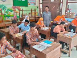 Anggota DPR RI Tinjau SDN Panggung 5 Tegal, Janjikan Ruang Kelas Baru