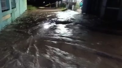 Banjir Kembali Rendam Adisana dan Penggarutan, Tanggul Darurat Sungai Keruh Bumiayu Jebol