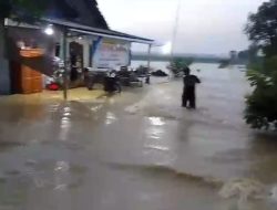 Tanggul Sungai Ciapit Jebol, Banjir Terjang Desa Luwungbata Tanjung
