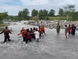 Warga Kalipucang yang Hanyut di Sungai Gung Ditemukan di Bawah Jembatan Gantung Bukit Tanjung Lebaksiu