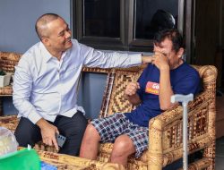 Momen Haru Saat Gubernur Ahmad Luthfi Temui Korban Tanah Amblas di Ungaran