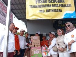 Peduli Bencana Tanah Bergerak di Padasari, Gerindra Kabupaten Tegal Salaurkan Makanan dan Susu