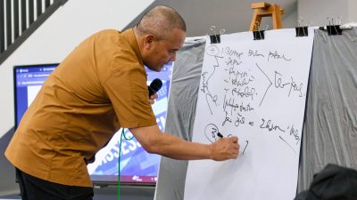 Relokasi Warga Tanah Bergerak Tegal Dipercepat, Pemprov Jateng Teliti Geologi Huntara