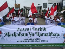 Pawai Tarhib di Bumiayu Semarak, Warga Antusias Sambut Ramadan 1447 H