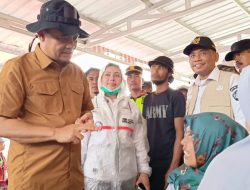 Gubernur Ahmad Luthfi Tinjau Pengungsian Korban Tanah Gerak Sirampog Brebes, Minta Warga Tetap Bertahan di Posko