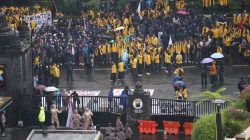 Aksi Aliansi Mahasiswa Tegal Raya Dikawal Ketat dan Humanis