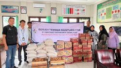 Pabrik Sepatu di Brebes Santuni Ratusan Anak Yatim dan Salurkan Sembako Saat Ramadan