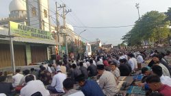 Ribuan Warga Salat Eid di Masjid Agung Brebes, Ini Pesan Bupati Paramitha