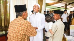 Sekda Jateng Open House di Rumah Dinas, Warga Antusias