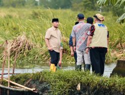 Ahmad Luthfi Cek Tanggul Jebol di Pekalongan