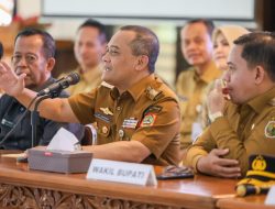 Ahmad Luthfi Ingatkan Pengadaan di Pekalongan Hindari Titip dan Jastip