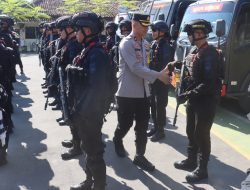 60 Personel Brimob Polda Jateng Perkuat Pengamanan di Kabupaten Tegal