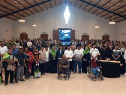 IDI dan IIDI Kabupaten Tegal Santuni 185 Difabilitas dan Bagikan Kursi Roda