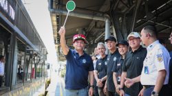 Mudik Gratis Naik Kereta Dilepas Ahmad Luthfi, 648 Warga Pulang