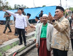Taj Yasin Datangi Masjid Bersejarah yang Terbakar di Boyolali