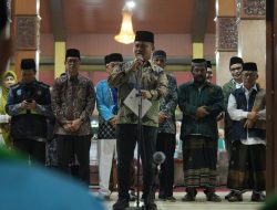 Bupati Tegal Lepas Keberangkatan Jemaah Calon Haji Kloter 1 Menuju Donohudan