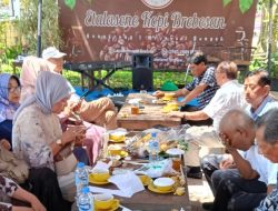 Halal Bihalal, Eks Sekda Se-Karesidenan Pekalongan Turut Promosikan Produk UMKM