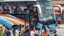 Biro Wisata Kabur, Rombongan Outing Class SD Asal Brebes Terlantar di Rest Area Kendal