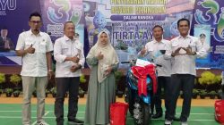 Disiplin Bayar Tagihan Air, Dua Pelanggan Perumda Tirta Ayu Bawa Pulang Sepeda Motor di HUT Ke-34