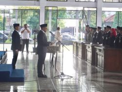 Lantik Puluhan Pejabat, Bupati Batang Tekankan Inovasi dan Integritas