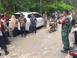 Bupati Tegal Cek Kerusakan Ruas Jalan Margasari-Jedug, Perbaikan Dialokasikan Rp 8 Miliar