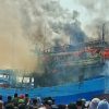 Kapal Nelayan Terbakar di Pelabuhan Tegal, Pemadam Dikerahkan