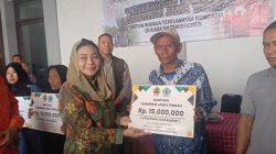 Gubernur Jateng Gelontorkan Rp 2,4 Miliar untuk Korban Tanah Gerak Sirampog dan Banjir Bumiayu